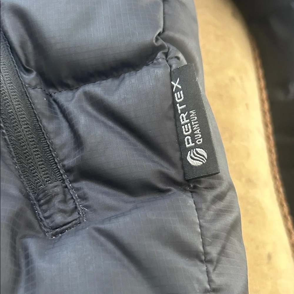 The North Face Men's Charcoal Puffer Jacket
